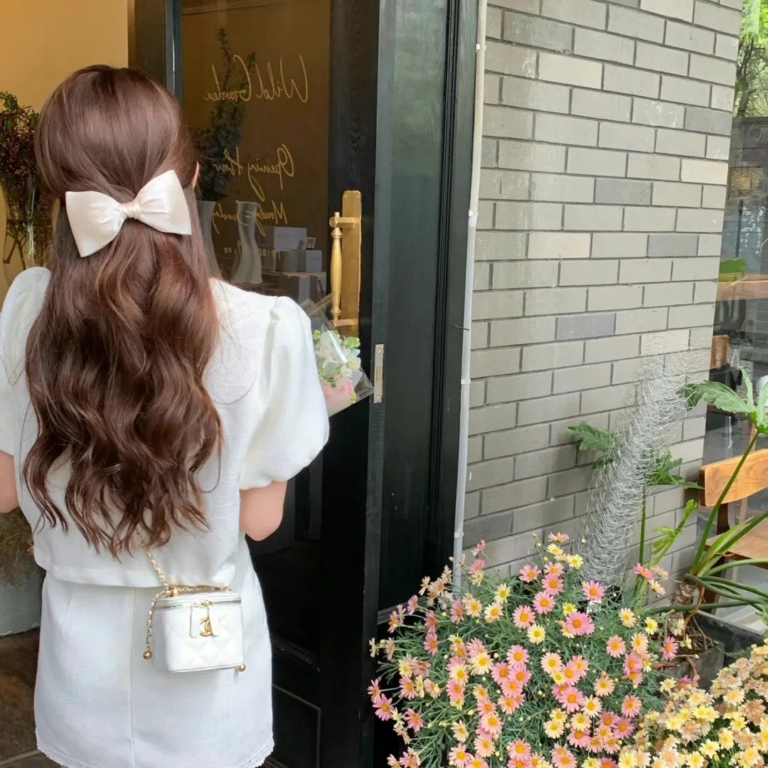忧罗娜传奇
